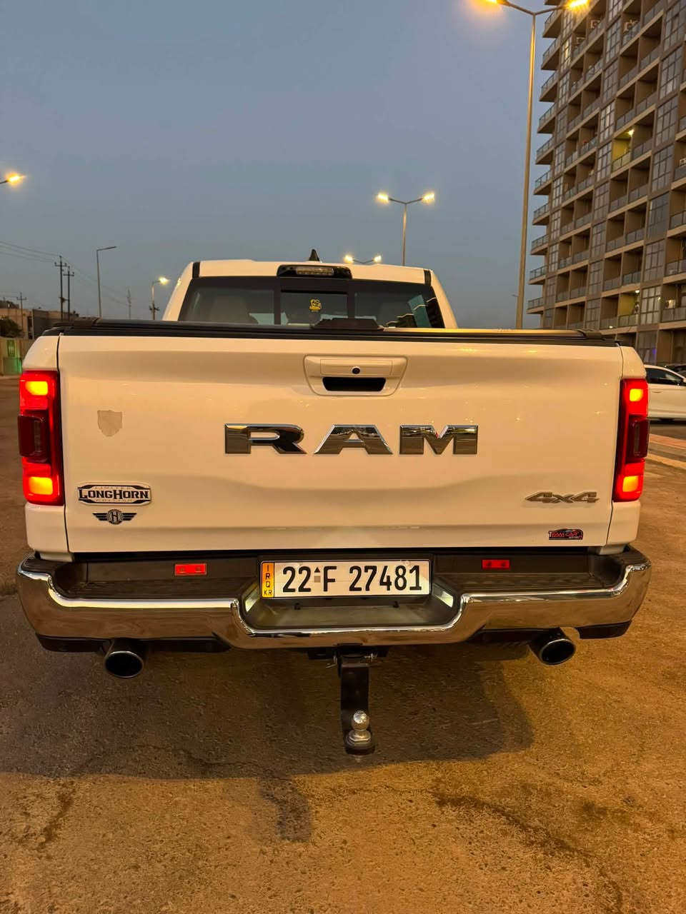 السلام عليكم للبيع
دوج رام لونك وكاله هارلم
RAM LONGHORN LIMITED
موديل2023
السياره كافله 
مكينه 5700
ماشيه 62 الف كيلو
رقم اربيل
بانوراما كامله 
كراسي كهرباء 
تبريد تدفئه كشنات امامي خلفي
كامرات 360 محيطيه
حساسات امامي خلفي
دوسات كهرباء
نقطه عمياء
مرايه كامره
ذاته شو
توقف ذاتي
رادار
مري شفط
تشغيل عن بعد
مري قلاب
سستم صوت هارمن
هوك كهرباء
بعد بيها هواي مواصفات
مكان السياره بغداد حي الجهاد
السعر420$ وبيها مجال
الاستفسار ***********
