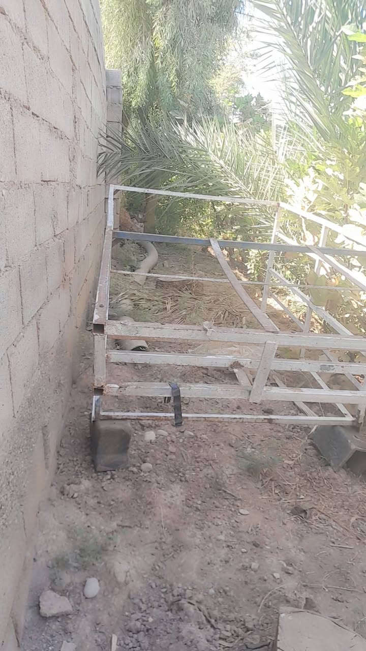 البيع محجر مالت ستوتة جديد.
.
.
 سعر اتصل بيك خير دلل مكان .
.
.
.
ديالى دلي عباس رقم.
.
.
.
***********
