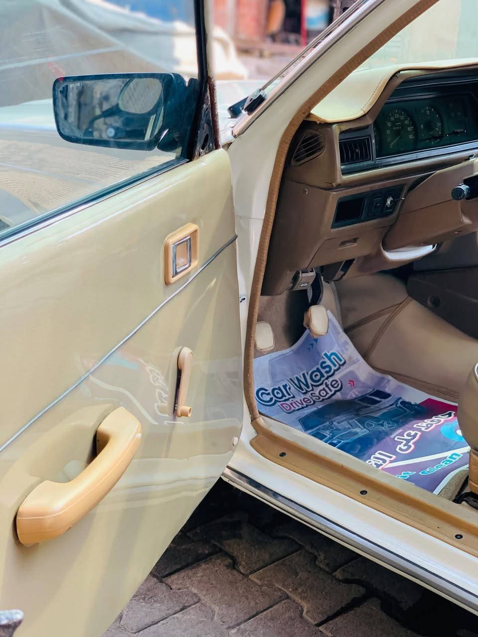 كرونا81 كاملة تبريد تخم تاير اكسل خفيف مصبوغة لجمالية ***********
