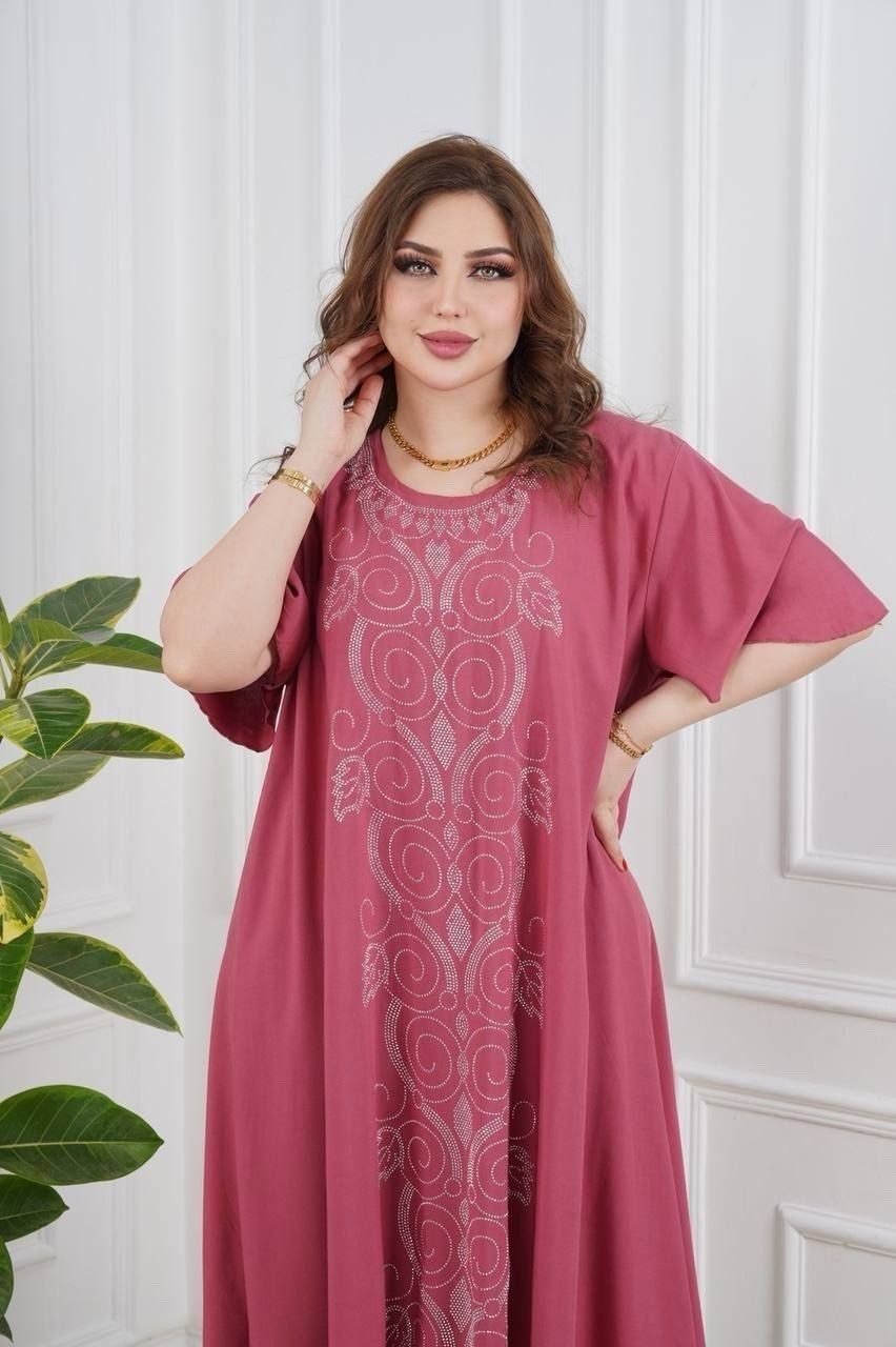 ✅ دشداشة نسائي 

✅الخامه كشمير ساده مطعم ستراس درجه اولئ 

✅القياسات  2XL.  3XL  4XL. 5XL

✅اقل طلب درزن 

✅سعر الدرزن 👈 84 الف فقط والتوصيل ٥ بغداد وللمحافظات ٦🔥
الحجز واتساب ***********
