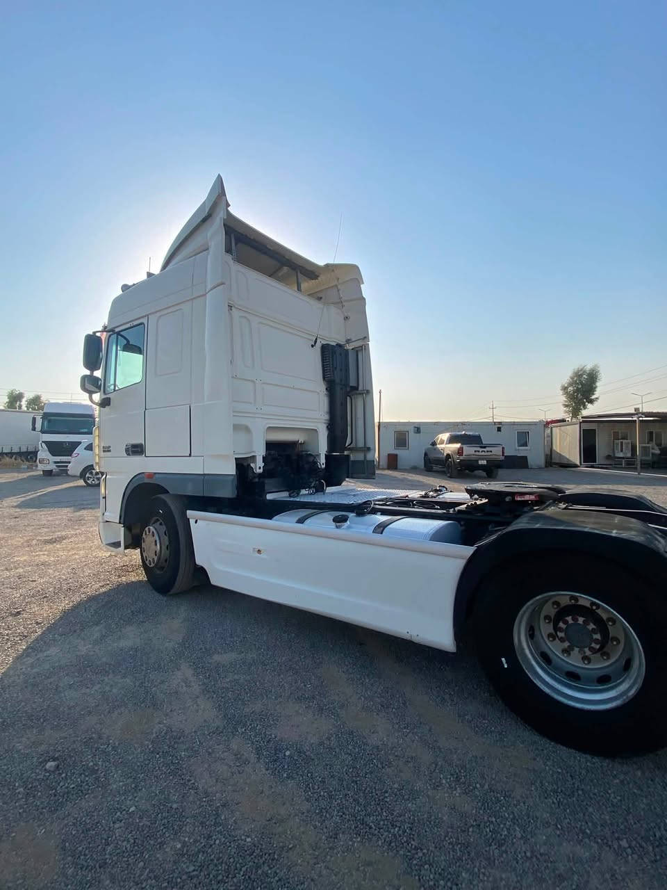 Daf
Daf 2011 
فول. مواصفات. 
توماتيك. رتايدر. ثلاجة 
رقم و. سنوي جديد 
مثبت جادر ثابت 
بس راس 
حجم ٤٦٠ 
سعر ٢٠٥؟
عنوان كلك خبات. معرض. ابراهيم. برايةيتي. 
واتصاب. ***********
