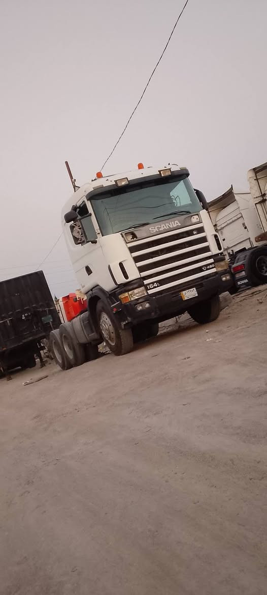 للبيع مستعجل
سكانيه موديل 2000
***********السعر240وبيهه مجال
