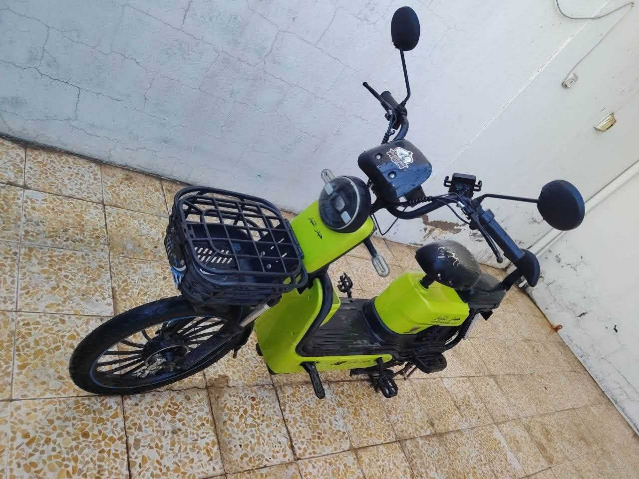 5 بطاريات
جديد بدون اي عيب 

***********واتساب
