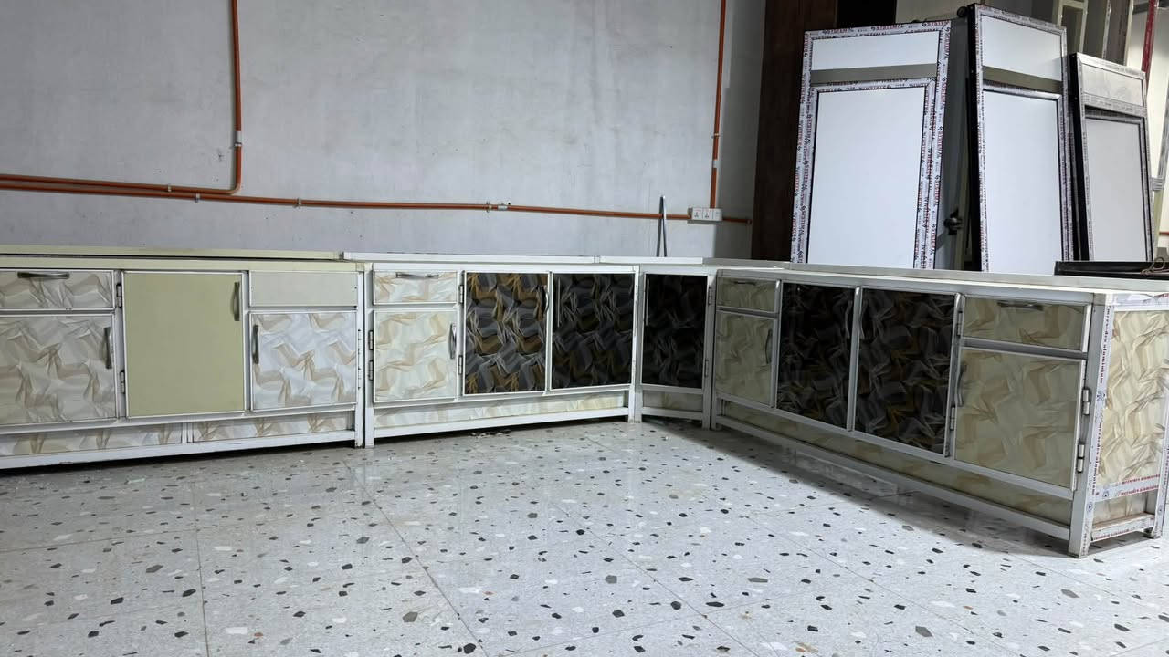 مستعمل • نضيف كلش • دولاب