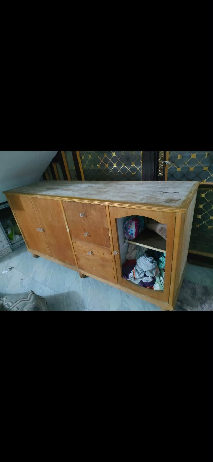 اغراض بيت • كامرات وشاشات • مكنسة كهربائية