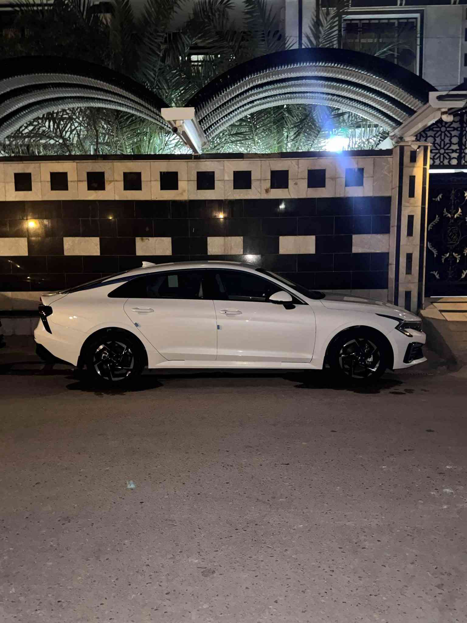 كيا K5 ٢٠٢٦ • ٢٣٠٠٠ كم • رقم اربيل