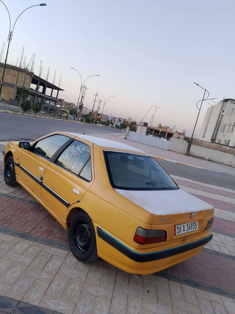 سلام عليكم للبيع او مراوس بيجو بارص مديل 2015 رقم انكليزي دولي مشروع وطني سنويه جديده مصفره هيئه وغرامات وخط وبحث تبريد شغال مكينه وكير جدد حداديه جديد تخم تاير باتري جديد كهربائيات شغاله سياره جاهزة خير من الله ترايك وين ماتريد. مكلف بنشر.  سعر مناسب 25 ورقه وبيه مجال مكاني ناصريه مركز ***********
