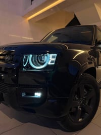 لاند روفر ديفيندر 2025 سردار ماشيه 10 الاف ضمان وكاله فول 1/1  4 كامير...