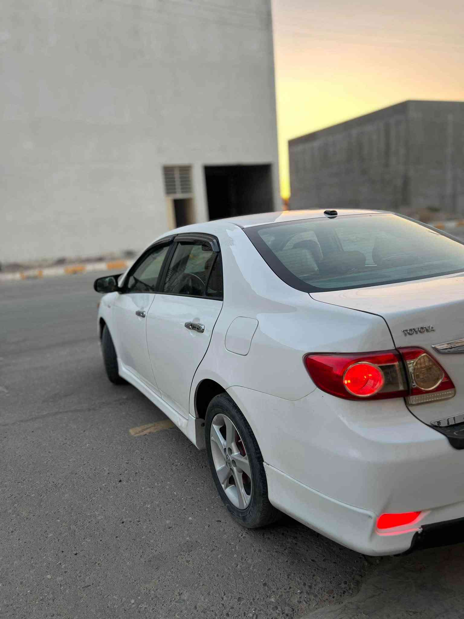 كورلا 2008  خليجي   تشغيل عن بعد بل سويج
محدث 2013 بدون حادث جمالية فقط 

سيارة بدون صبغ   او تعديل نضيفة

🚘 للبيع تويوتا كورولا 2008 خليجي XLE

🔹 مكينة 1.6 — 4 سلندر

🔹 گير أوتوماتيك

🔹 تكييف بارد  ثلج❄️

🔹 جامات كهرباء

🔹 مرايات كهرباء

🔹 سنتر لوك + ريموت

🔹 ABS + إيرباگ
🔹 جنوط جدد ما بيه فطر تايرات جديد 

🔹 داخلية مرتبة بيه انارة داخلية مرتبه ال اخر شي 

🔹 اقتصادية بالبنزين  كير محرك شرط 

🔹 ماشي 308 كيلو. 

سيارة تشغيل عن بعد 

📍 الموقع ) تكريت مجمع بيتي 

💰 السعر110 بيه مجال 

للاستفسار  اتصل على هاي ارقام 

*********** اتصل او راسل واتس

رقم ثاني فقط اتصال ***********
