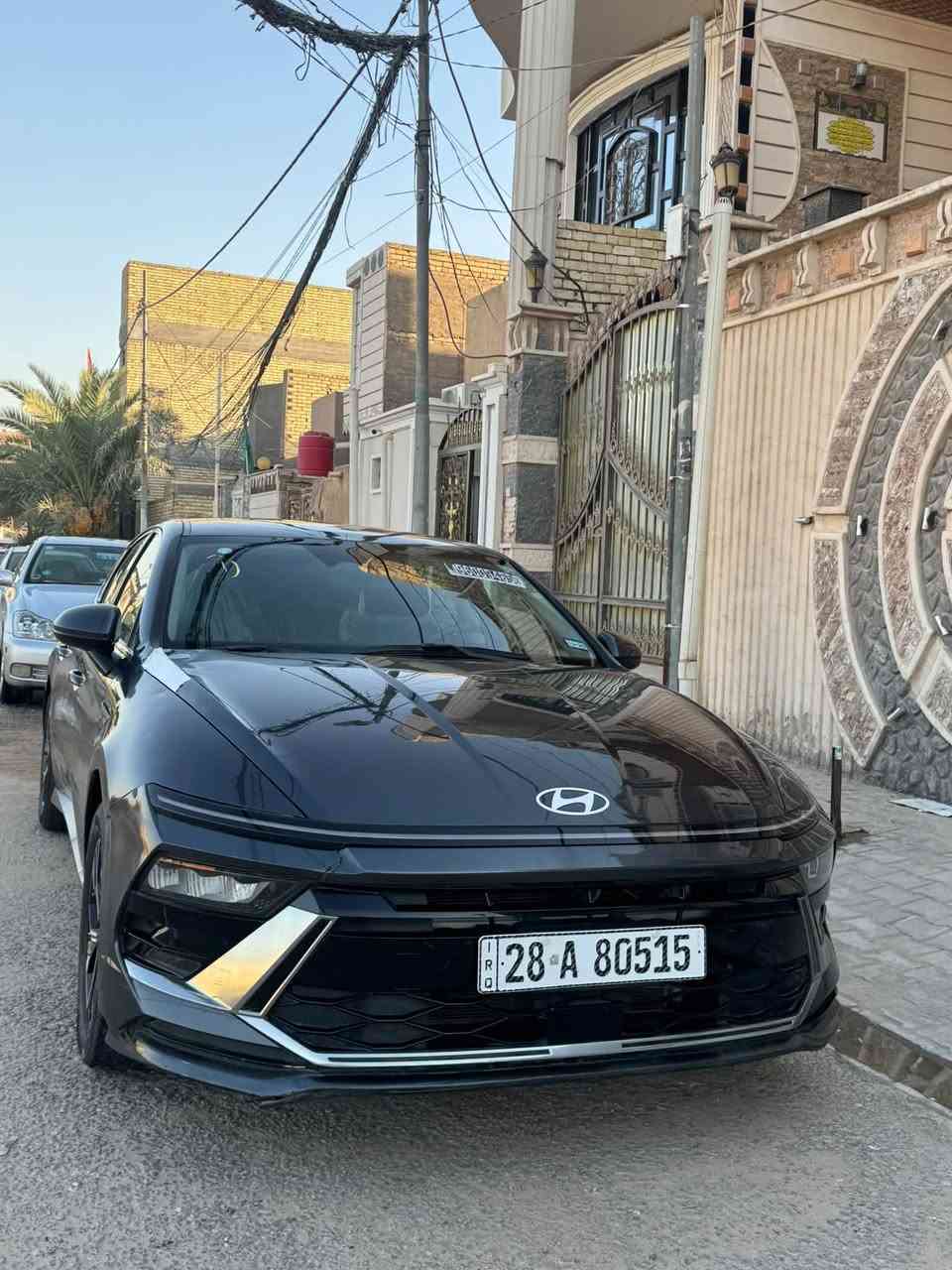 سلام عليكم بيع او مراوس بألنترا 
سوناتا 2025 الشكل الجديد وارد امريكي
الموصفات 
الكامرات الخلفية 
التحكم عن المنحدرات 
كاميرا 360 درجة
مستشعر توقف
تدفئة المقاعد 
بصمة 
شاشة متصلة
تشغيل عن بعد 
مصابيح زنون اماميه 
لد نهاري 
عزض المعلومات ع الشاشه الاماميه
ابل كاربلاي
وبعد بيها هواي مواصفات 

ضررها 3قطع كفالة شاصي ولغود ومحرك وكير 
*********** وتس واتصال
