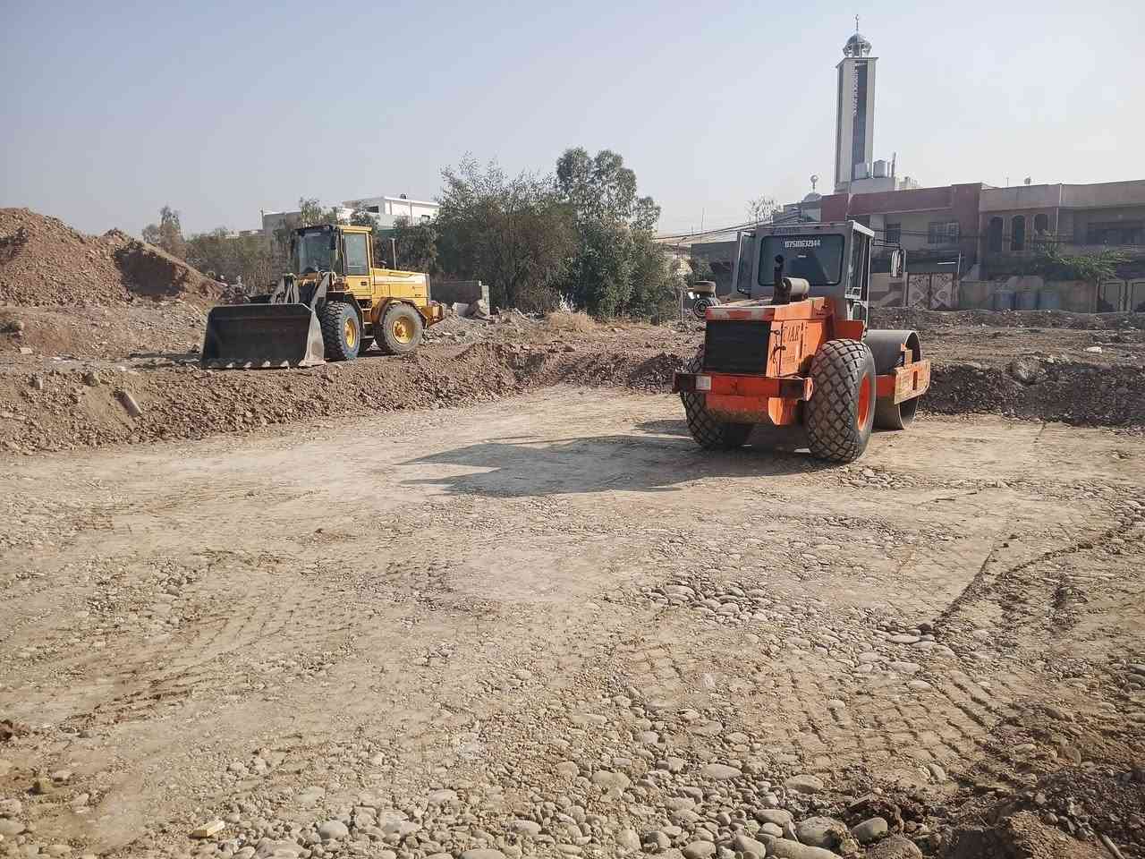 السلام عليكم اليحتاج اليات اي موقع بالموصل جانب الايمن ولايسر تعديل على اللفل شفرات قلابات حادلات حفاره زنجيل هدم الدور والاراضي  *********** // *********** سعار مناسبه وستلام مهندس
