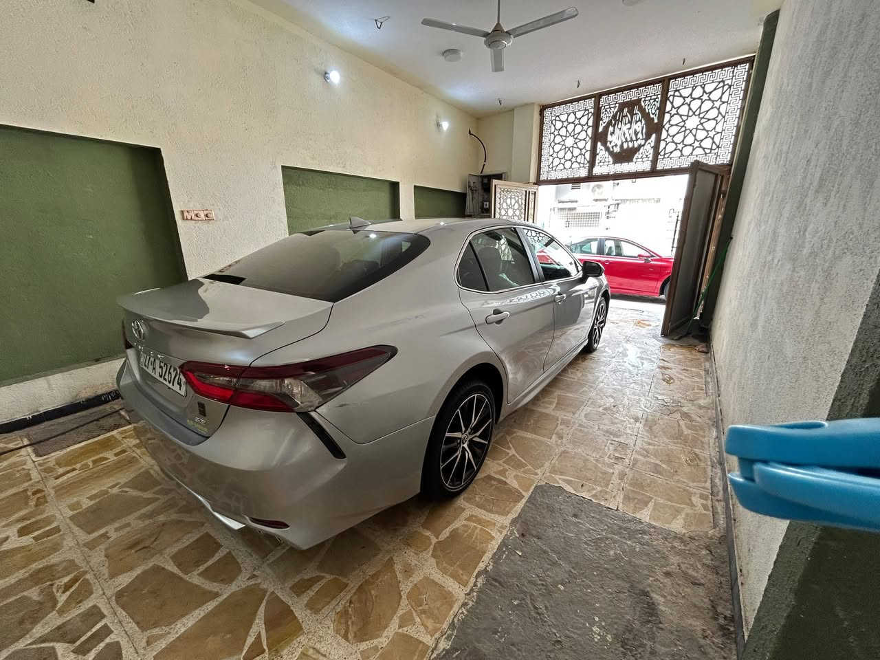 سلام عليكم كامري للبيع موديل23رقم ذي قار معوقين السياره تقرير السعر المطلوب 170 للستفسار ***********

