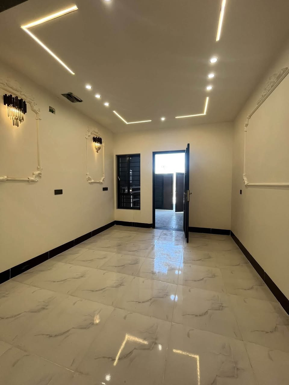 حي السماح الاركان • ١٠٠م • ٣ غرف