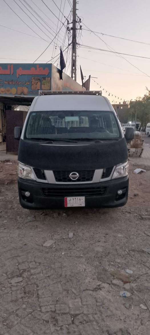نيسان 16 سياره كفاله عده لباب السلايت كير مكينه خير من الله
دودشمه جديده 
تبريد محور السياره جاهزه  سعره225 بيه مجال

***********
