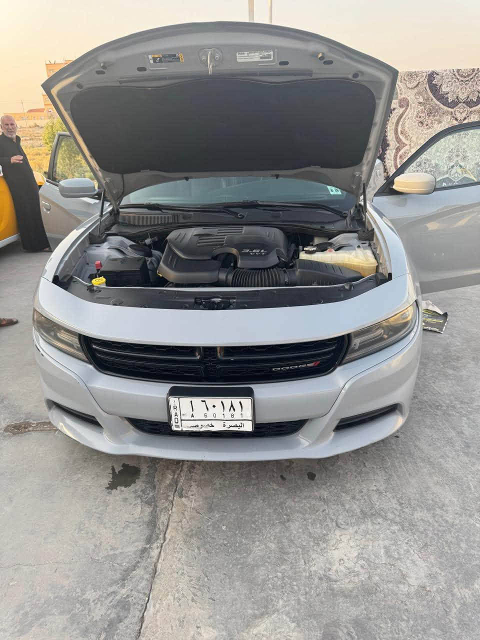 جارجر sxt plus بدون فتحه
لون سمنتي 
رقم بصرة انكليزي باسمي 
كشن جلد تدفئة تبريد 
كسن حضن 
مري تعتيم 
شاشه كار بلي 
حساس خلفي 
خزن كشن 
لايت زنون 
سياره حادثه تقرير 
كفاله عامه 
كير مكينه كله بشرط 
تواصل ***********
عنوان سياره ناصريه 
سياره على ايد وحده جبته ماشيه 95  miفقط
حاليا ماشيه 71 الف mi
