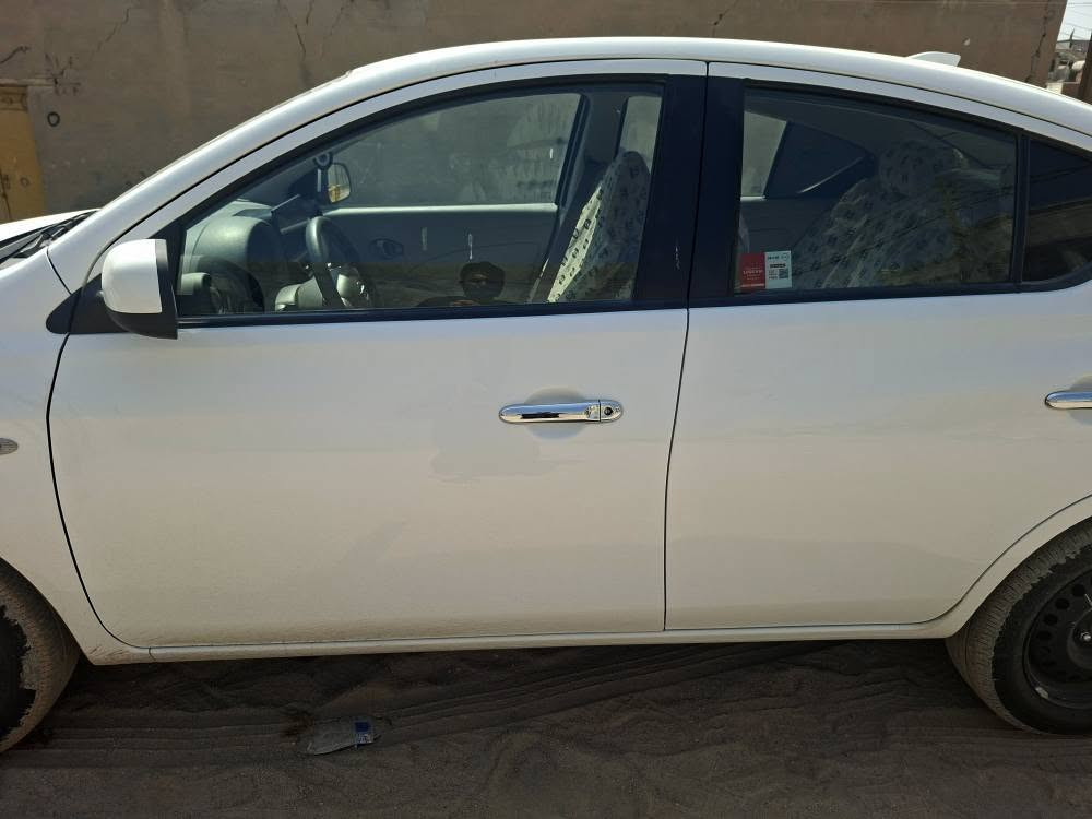 🚘 للبيع نيسان صني 2025 – منشأ هندي 🇮🇳

✨ فول مواصفات – نظيفة جداً

🔹 موديل 2025
🔹 منشأ هندي
🔹 محرك 1.5 لتر
🔹 ماشية 11.000كم فقط
🔹 شاشة لكزز الاصلية
🔷️بليتة الزركة
🔹 شباك أمامي بتصميم خلية النحل
🔷️ لايت زنون الاصلي 
🔷️دوشمه كشنات 
🔹 كفالة عامة
🔹 رقم أربيل تريد وكالة تريد تحويل
🔷️ السنوية باسم شركة تاج البصره 
🔹 ضمان شركة السور الى 2028
🔹 جاهزة للفحص والمعاينة
🔹 الفحص بأي مكان يختاره المشتري
السياره صادره بيها وكالة 

📍 البصرة

كوت الحجاج 

💲السعر 20.305مليون 
قابل للتفاوض بشي بسيط للشراي
الموشراي لا يتصل ويتعب روحة مراسلة وتساب
للستفسار 
*********** البصرة, العراق
