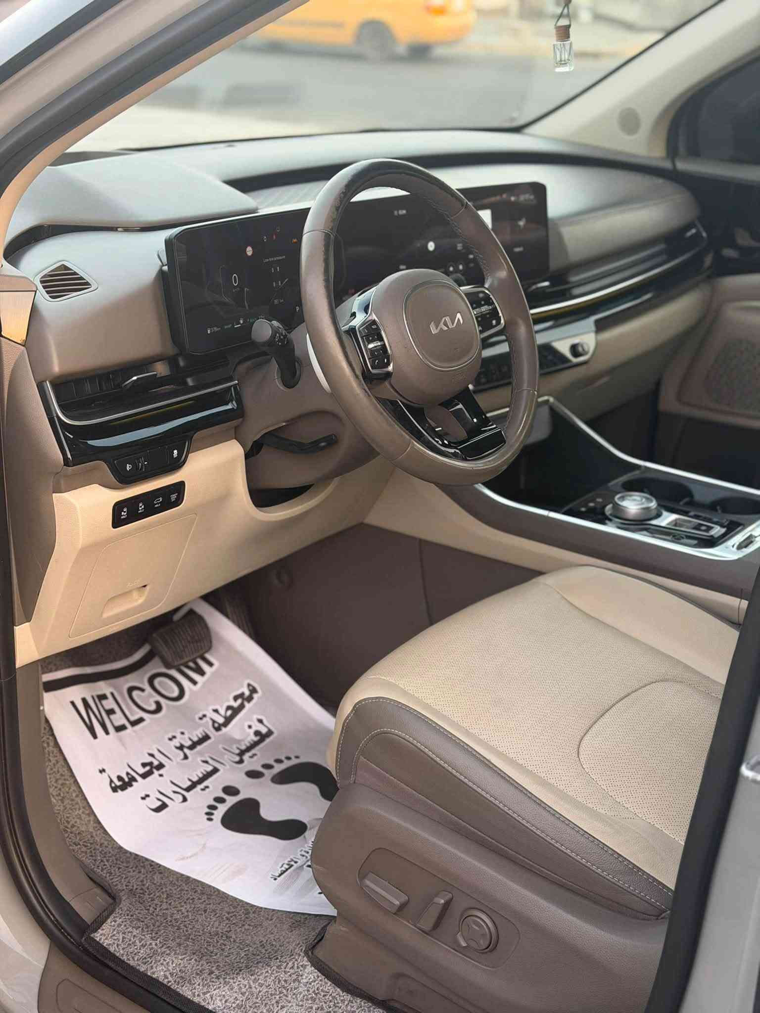 ياالله

السلام عليكم 

كيا كرنفال هايبرد 2025 SX برستيج وارد كوري 

Kia Carnival Mpv Sx Prestige 2025 1.6 Hybrid  

 

                  Hybrid حجم المكينه : 1.6 تيربو + هايبرد 

         المسافه المقطوعه : 42 الف كيلو 

  

#مواصفاتها 

1.شاشه امامي 

2.كامرات 360

3.بصمه

4. اوتوبارك تروح وتجي بالريمونت

5.ويل كب اسود

6. تشغيل عن بعد

7.حساسات خلفي امامي

8.بيبان كهرباء

9.لايتات لد

10.لايتات زنون

11.بكلايتات لد

12.اشاير بالمري

13.رادارات 360

14.كشنات جلد مشمشي

15.ثلاث قطع تبريد

16.هيترات بالكشنات حار بارد امامي خلفي

17.هندبريك بصمه

18.شحن وايرليس

19.هيتر بالاستيرن

20.كشافات 

21.مري شفط

22.كشنات كهرباء امامي خلفي

23.كشن السايق ميمري

24.تحديد مسار

25.نظام ايكو سبورت عادي

26. شاشات خلفية ايباد

27.كامرات محيطية داخل السياره

28. داش كام 

فول موصفات 1/1 جاهزه مرقم بغداد 

🟩 السعر  _ 285 مرقم بغداد وبيها مجال

تفاصيل اكثر هذا رقمي *********** تحياتي 

مكان السياره بغداد حي الجامعه

