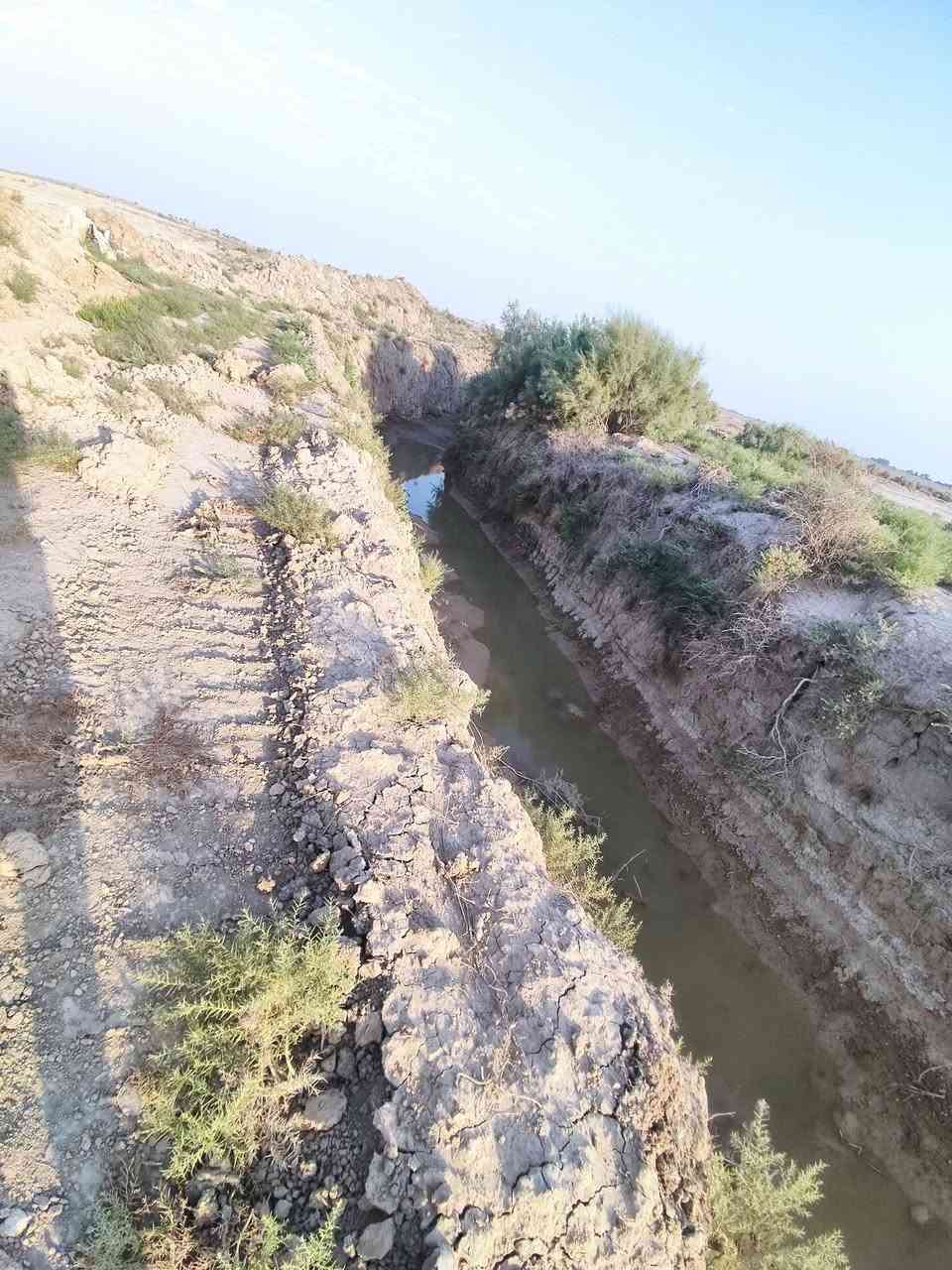 السلام عليكم 
 للبيع ارض زراعي عقد 35./ 40دونم   گاع امعدله   ليزر جاهزه للزراعه  مثلما موضح بالصوره تبعد عن التبليط كيلو  متوفر حصه مائيه.+بئر ارتوازي 30متر  مكان مقاطعه الصگب سعر الدونم 
مليون اونص ***********
