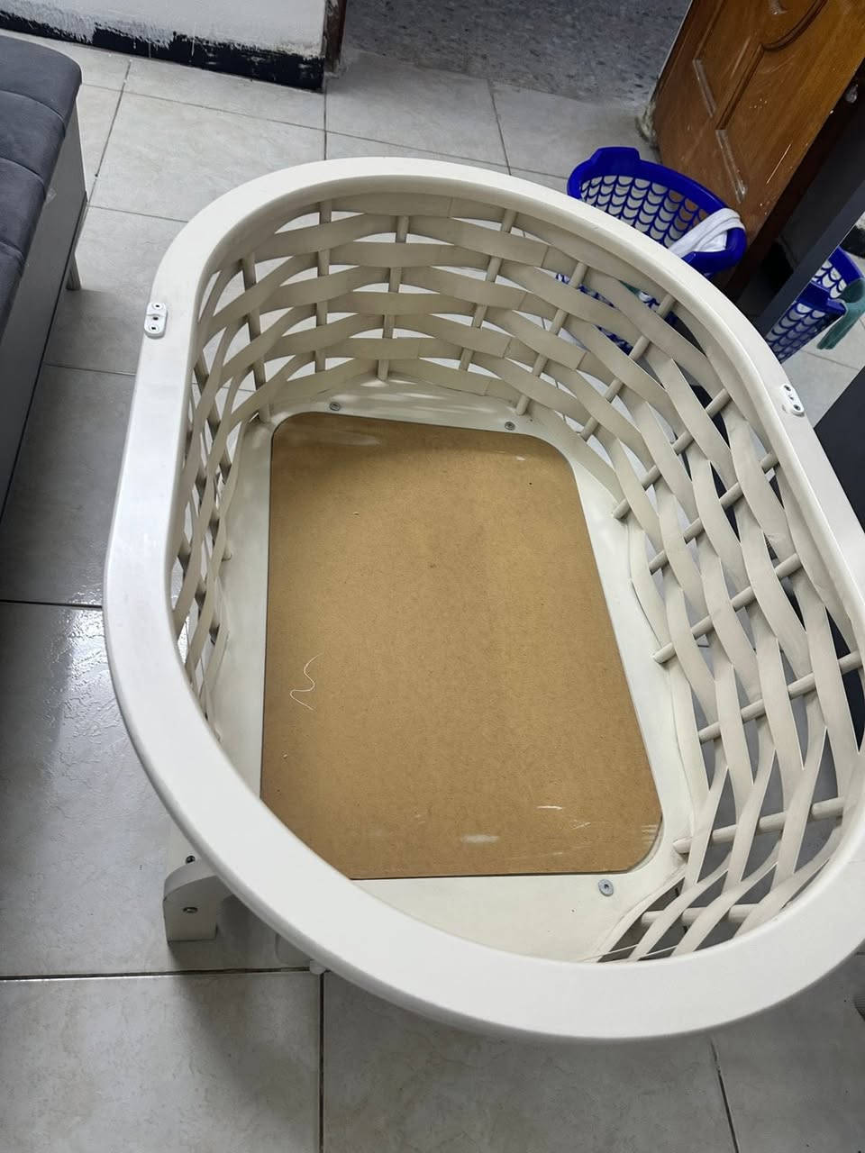 كريكوت للبيع اخو الجديد مكانه حي تونس سعره ٧٥ مقل ماواضح بالتصوير متحرك
مكان بغداد حي تونس ***********
