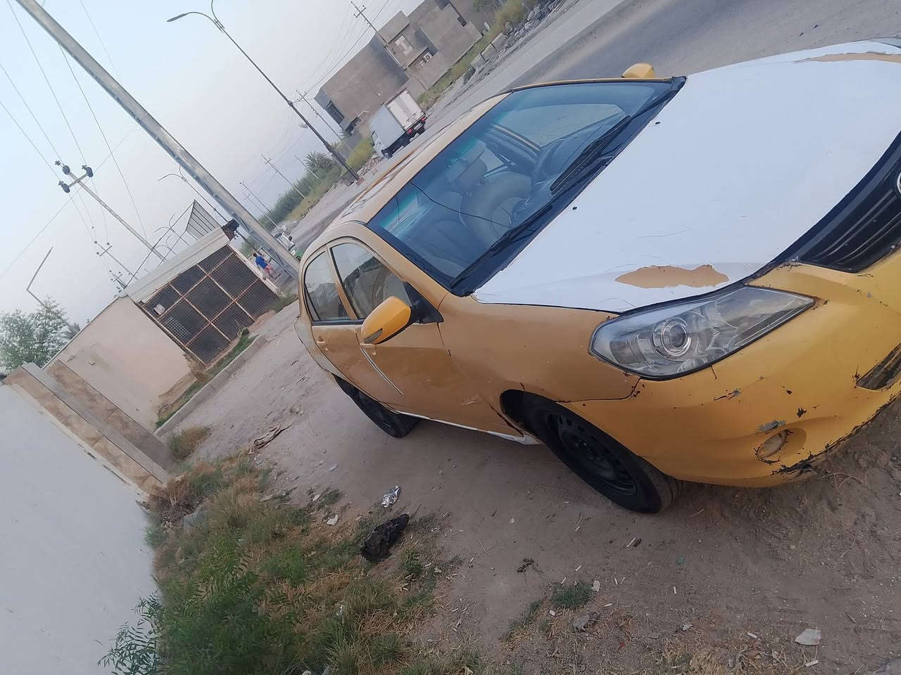 السلام عليكم بيوايدي 13كير ومحرك لانسر لبيع ***********
