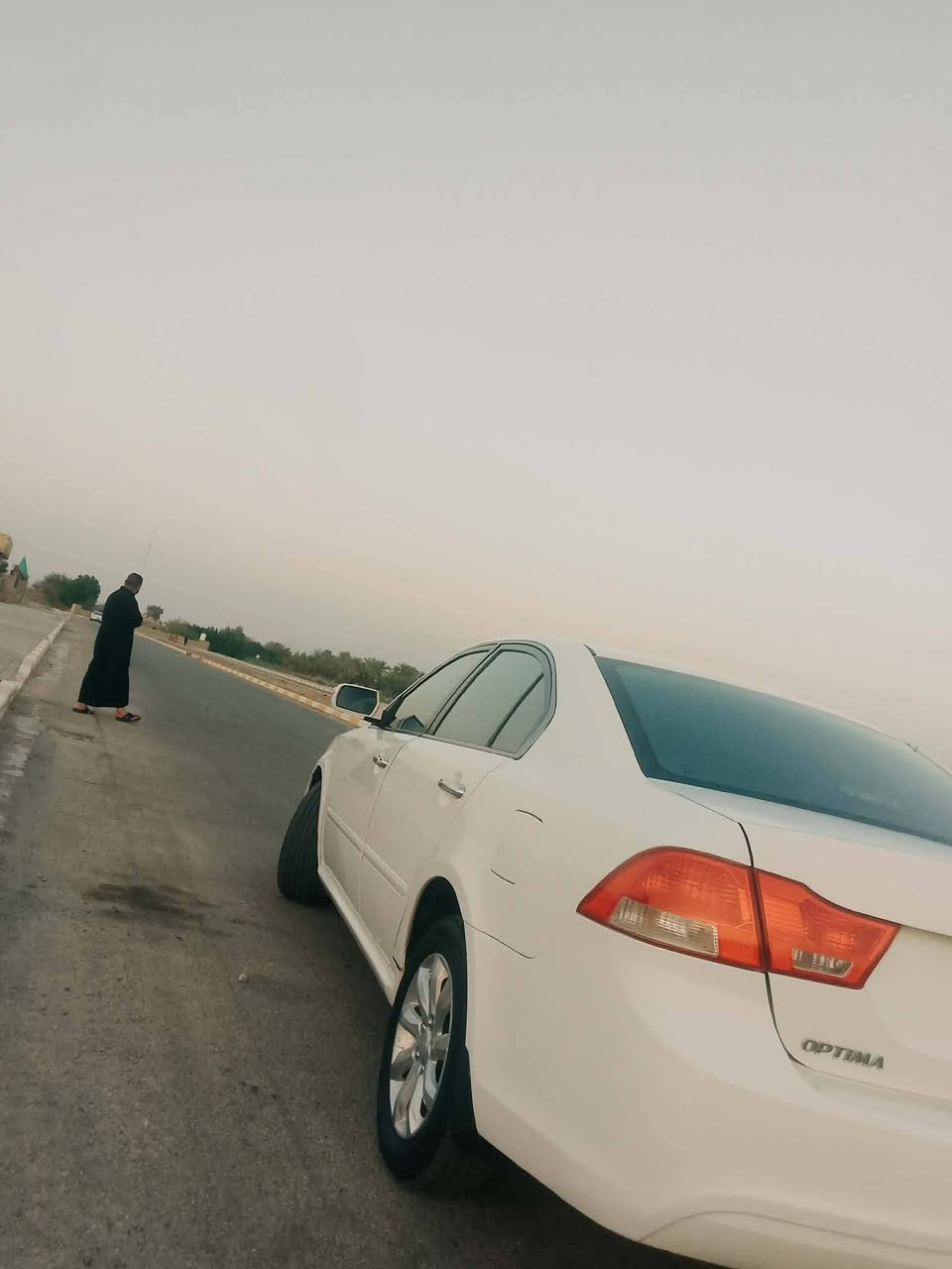 اللبيع كيا اوبتيما كفاله عامه 
2009 خليجي مكينه 2000دوش
ويل نجمه 5 تجاوي 
رقم بغداد نگليزي سنويه ال 30
بسمي داخل اسود دوشمه جديد 
مكينه لا تنقيص ولاتبخيرر كفاله 
صدر أمام خلفي كفاله تخم تاير كفاله 
تبريد ثلج  سعر 122وبيه مجال 
مكاني بابل شوملي 
***********
