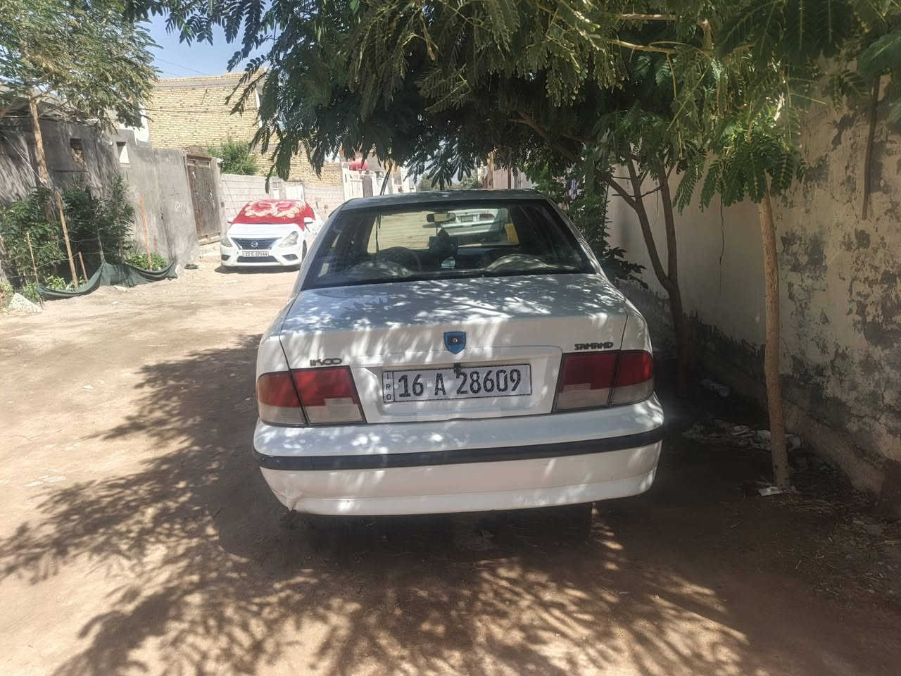 السلام عليكم سيارة سمند موديل ٢٠١١ رقم نكليزي جديد سيارة كير محرك  تبريد مكفول ثاني يوم مداور مكاني نجف شارع المطحنة السعر ٣٨بيها مجال ***********
