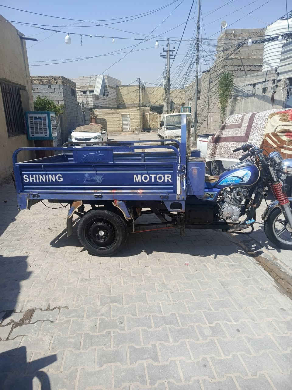 سلام عليكم ستوته لبيع مديل 21 فحل باب اول مكفول كفاله عامه عده خياس بصفحه شويه ستوته رقم انكليزي بسمي مداور شوكد مادريد اسعر مليونين وميتين وبيه مجال حك جيه شقل وطلع وين ماتريد ***********
