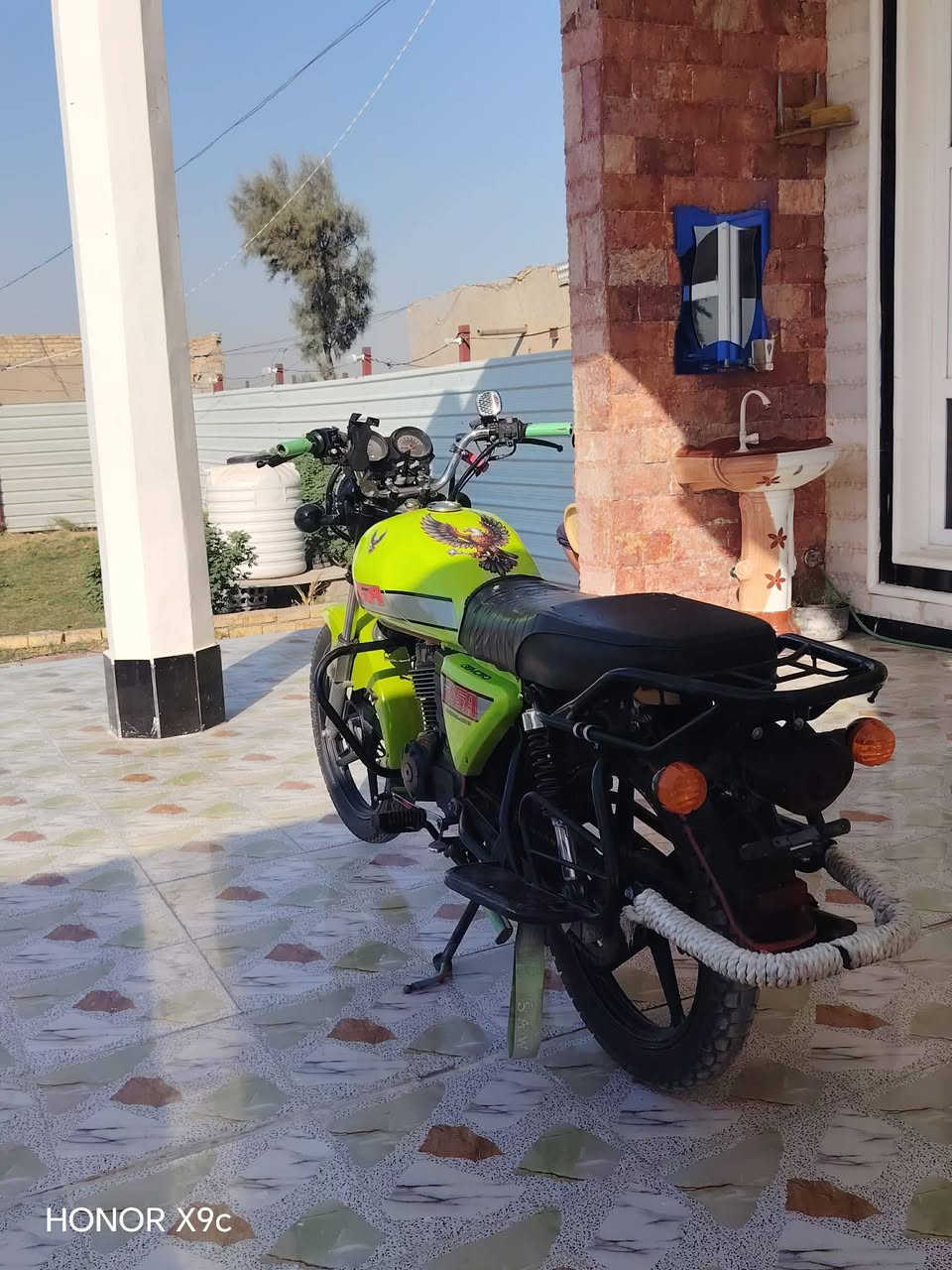 سلام عليكم
دايون نفخ ❤️ مديل 2024 محرك 200 سي سي سويج سجينه مكفوله كفاله عامه اوراق  كير نضام البطح 

كهربايات كله شغاله 🫰 تخم تاير جدد دراجه✌️ فولل نضافه بيه📞 شلعه شك الكاع  مكاني 👨‍👦‍👦 بابل محاويل قرب صيطره الاثار اسعر مليون 300  بيه مجال 

اتصل ***********

نص مكتوب في الصور:
- HONOR X9c