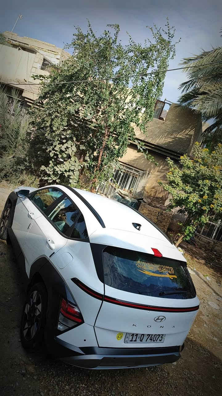 سيارة. كونا  2024.    Hyundai KONA
عداد المسفات ( 33 الف كم ) )
محرك رباعي الأسطوانات سعة 2.0 لتر دوش (DOHC)
ناقل حر كة او (الكير) متغير باستمرار مع امكانيه تحويل الناقل  اليدوي (عادي. )
نظام دفع أمامي
(الموصفات وميزات 
* تشغيل السيارة عن بعد 
*تحكم دركسيون اربع جهات
* بوابات تهوية تفتح وغلق مع التشغيل والاطفاء 
* مراية وسطية تعتيم ذاتي 
* نظام دخول بدون مفتاح ( بصمة ابواب + تشغيل +صندوق )
*استيرن رجاج عند اقتراب الخطر
*اشاير بالمري
* نظام صوت من Bose ب8 سماعات 
* شاشتين متصلة بقياس (12.3) انش تعمل بالمس بدقة تصل الى 2K تدعم جميع انظمة الترفيهية ( عدادات و شاشة رئيسية ) 
*  كامرة خلفية تدعم تنبية وتوقف الذاتي و مساعدة على الاستفاف 
* نظام تثبيت السرعة التكيفي، ومساعد الحفاظ على المسار، ومساعد تجنب الاصطدام الأمامي
* إضاءة Led نهارية رفيعة ممتدة على طول حافة غطاء المحرك و صندوق 
*هند بريك بصمه
*اوتو هولد
* وسائد هوائية 8 ( الإرباك )
* تبريد شاشة بنظام مناخيّ بيانو منفصل( امامي وخلفي )
* مقعد ( كهربائية ) بوضعيات مختلفة 
*ماسحه خلفيه
* راديو متصل بالاقمار الصناعية ( Navigating )
* وضعيات قيادة مختلفة ( sport & normal)
* مرئا بشارة LED بنظام النقط العمياء 
* مقود من جلد بنظام تحكم بجميع الاعدادات 
* موصفات اخرى ( هند بريك بصمة + حساس اطارات + نظام نزول منحدرات + تحكم بالانارة الداخلية + عدسات LED امامية + كفرات (ويل) حجم 18 + قيادة ذاتية + ABS + شاحن  Tpsبمنافذ  + Auto Hold + نظام ترحيب ) حادثه قبق جنطه مبدل بلاد
رقم بغداد الجديد 
 السعر 170$ فقط 
 (***********) واتساب  .
