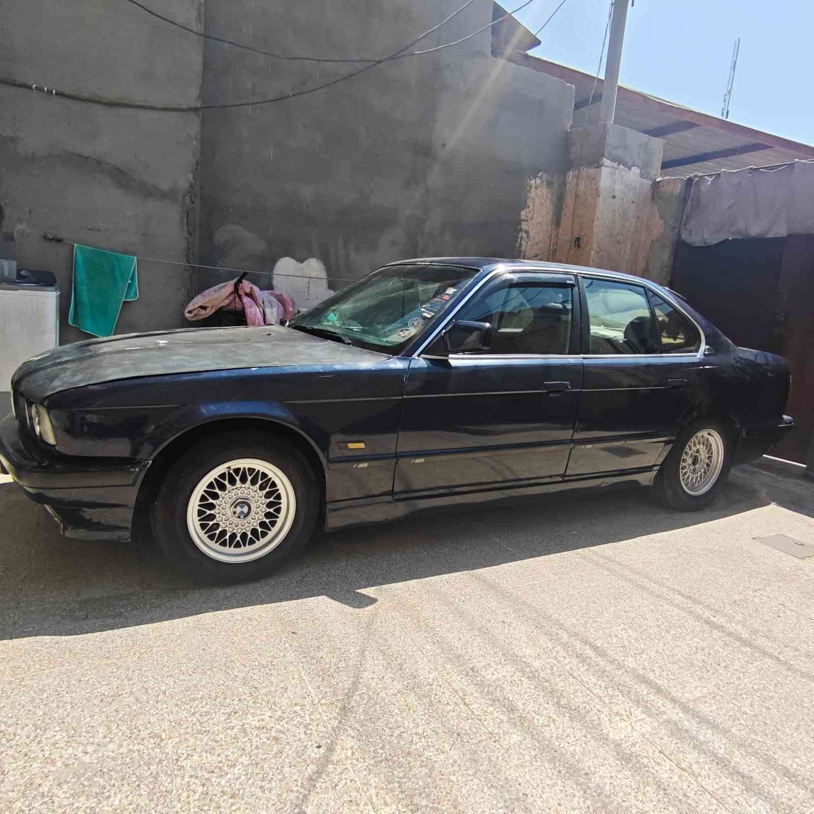 سلام عليكم للبيع
BMW 525 موديل ٩١. بجم عريض. رقم بغداد كير ومكينه كفاله لاتنقيص لا تبخير حداديه جديده تخم تاير غرفه جلد وبطاين بدون اي ضرر كهربائيات كوله شغاله.فقط بس البونيد يرادله صبغ فقط
مكاني حله. ***********........ السعر)(50) ٠وبيه مجال لطيبين
