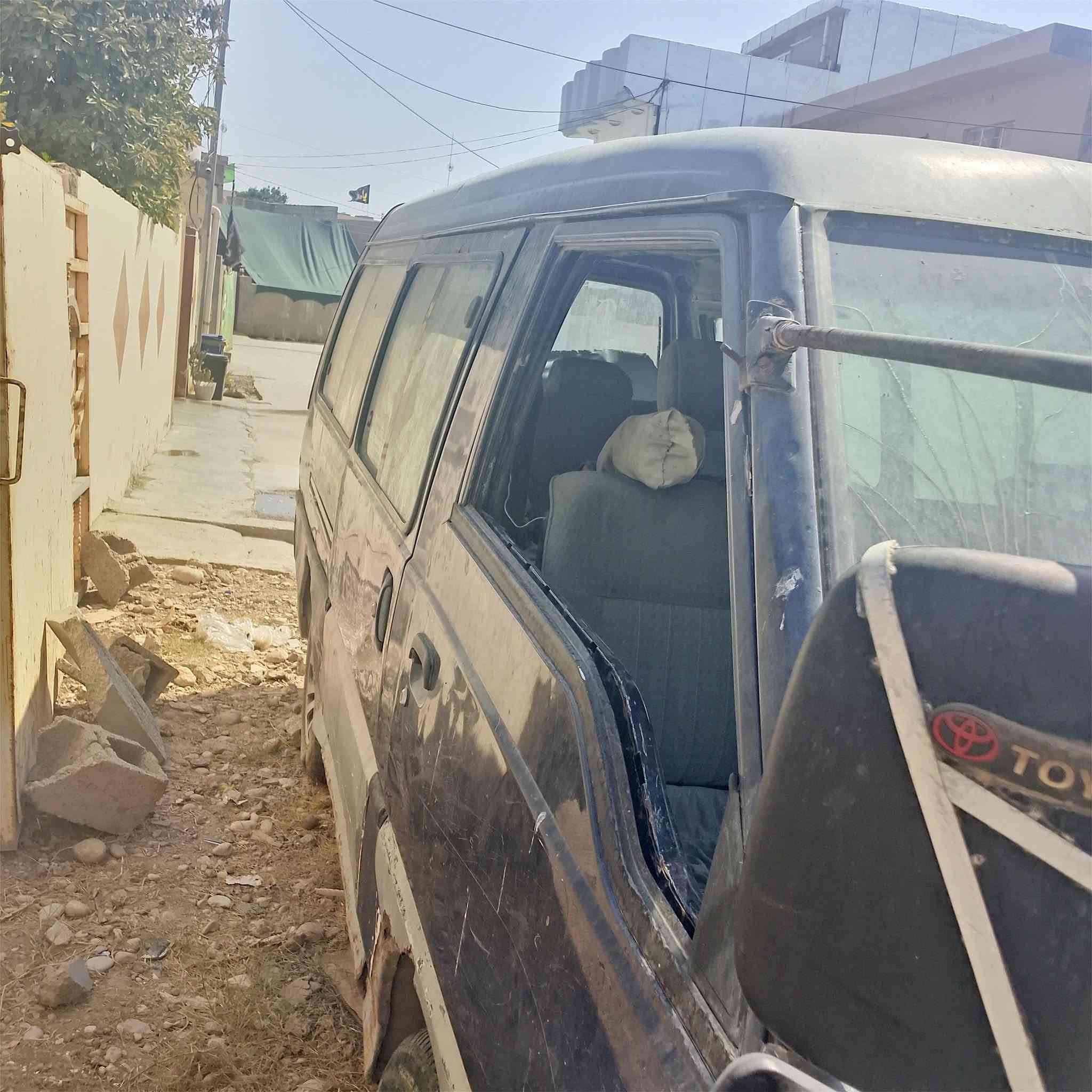 سلام عليكم كيه هونداي موديل ٩٦ السعر ٢٠ مكان ديالى خانقين  ***********
