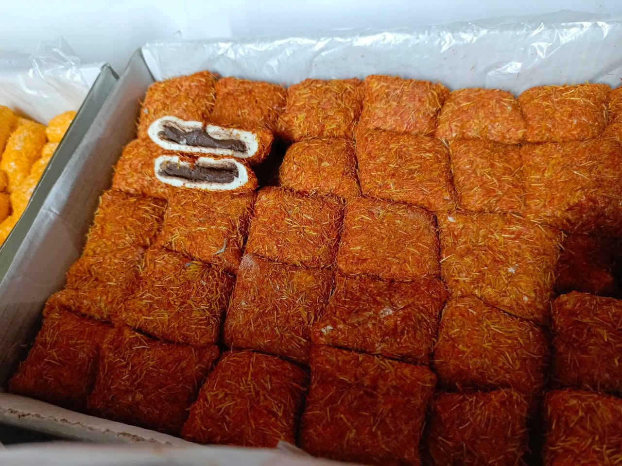 🌹 بسم الله ماشاء الله 🌹
وصول وجبة جديده من
تمر هند ايام زمان سعر الماعون ألف ونص
جيلاتين شكل ببسي سعر كيلو 6،000
لقم محشه نوتلا مغلف كنافه وبستاشيو سعر الكيلو 13،000
📍 الأنبار هيت الدواره قرب مدرسة العاصفة
🚚 توصيل جميع مناطق الانبار
📞 *********** واتساب
