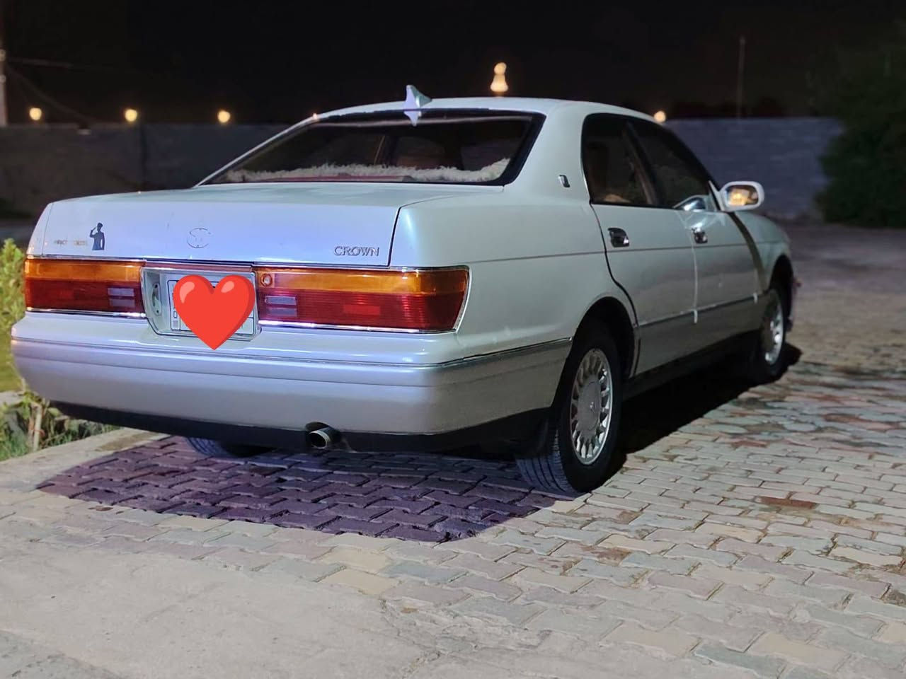 سلام عليكم 
سياره بطه للبيع مرتبه للجنايه 
منفصل 
 تحويل ثاني يوم 
مكفوله من گص ونقل جثه 
للاستفسار الاتصال على الرقم 
***********
