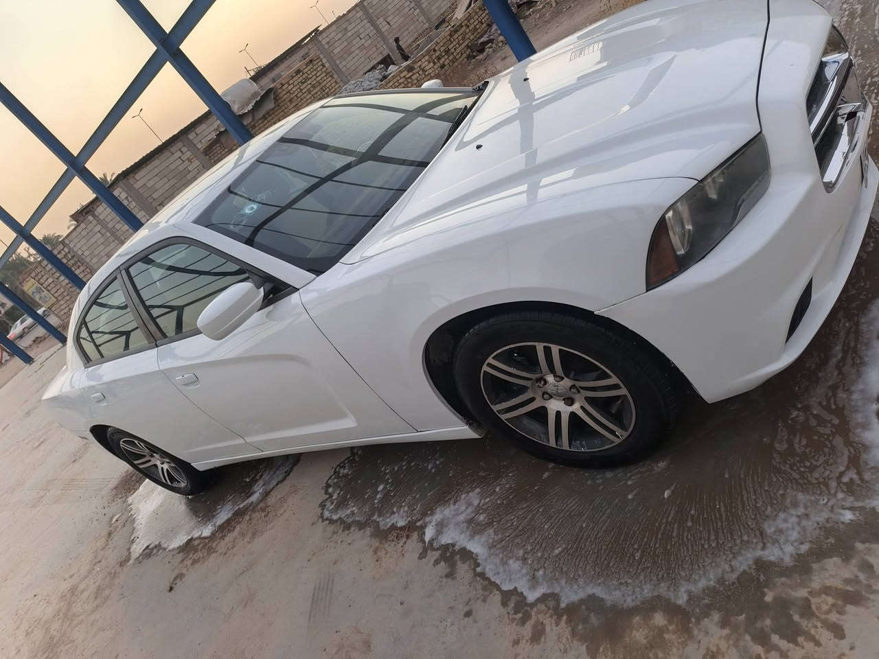 سلام عليكم جارجر 14اصل رقم بابل مكينه 3600 كير حداديه  خير من الله تبريد ثلج لايت ناصي وعالي زنون تخم تاير جديد باتري جديد  سيارة بيها 3قطع تبديل مصبوغة حزام جمالية مكان سيارة بابل  سعر 160وبيها مجال ***********

