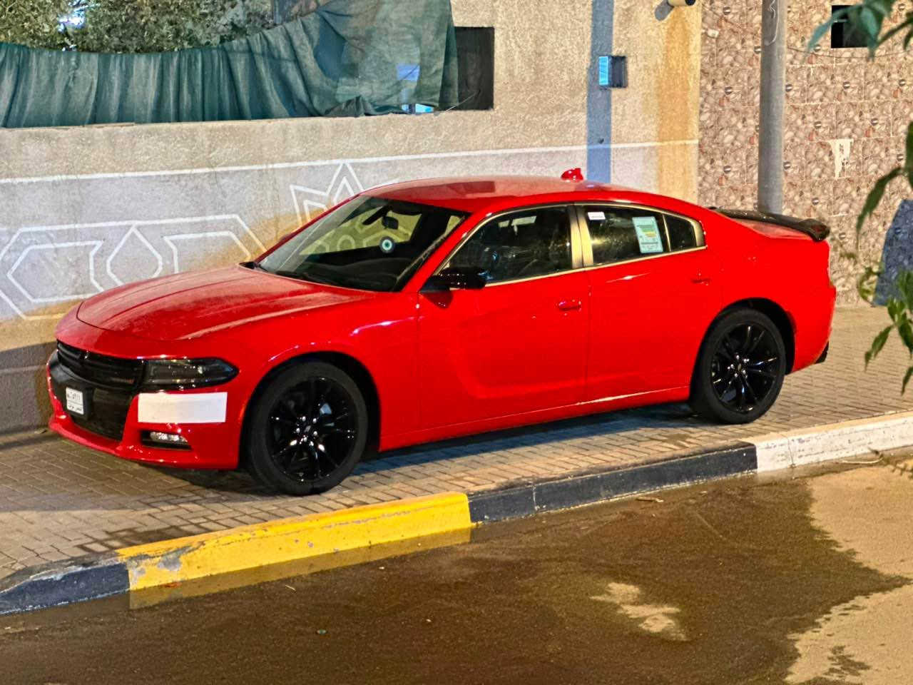 جارجر موديل 2023 رقم بصره باسمي وارد أمريكي جمالغ سايق بي تعديل 
جمالغ الي بصف السايق مبدل سياره ماشيه 52 ميل رقم بصره نكليزي *********** خابر ما متوفر على لفيس بوك
سياره لك بعده بل نايلون البصرة, العراق
