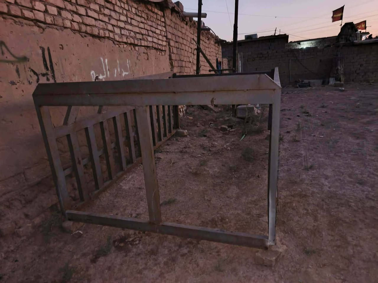 محجر كيا نثيه شخاط نظيف كلش للبيع مكاني شطره سعره 300
***********
