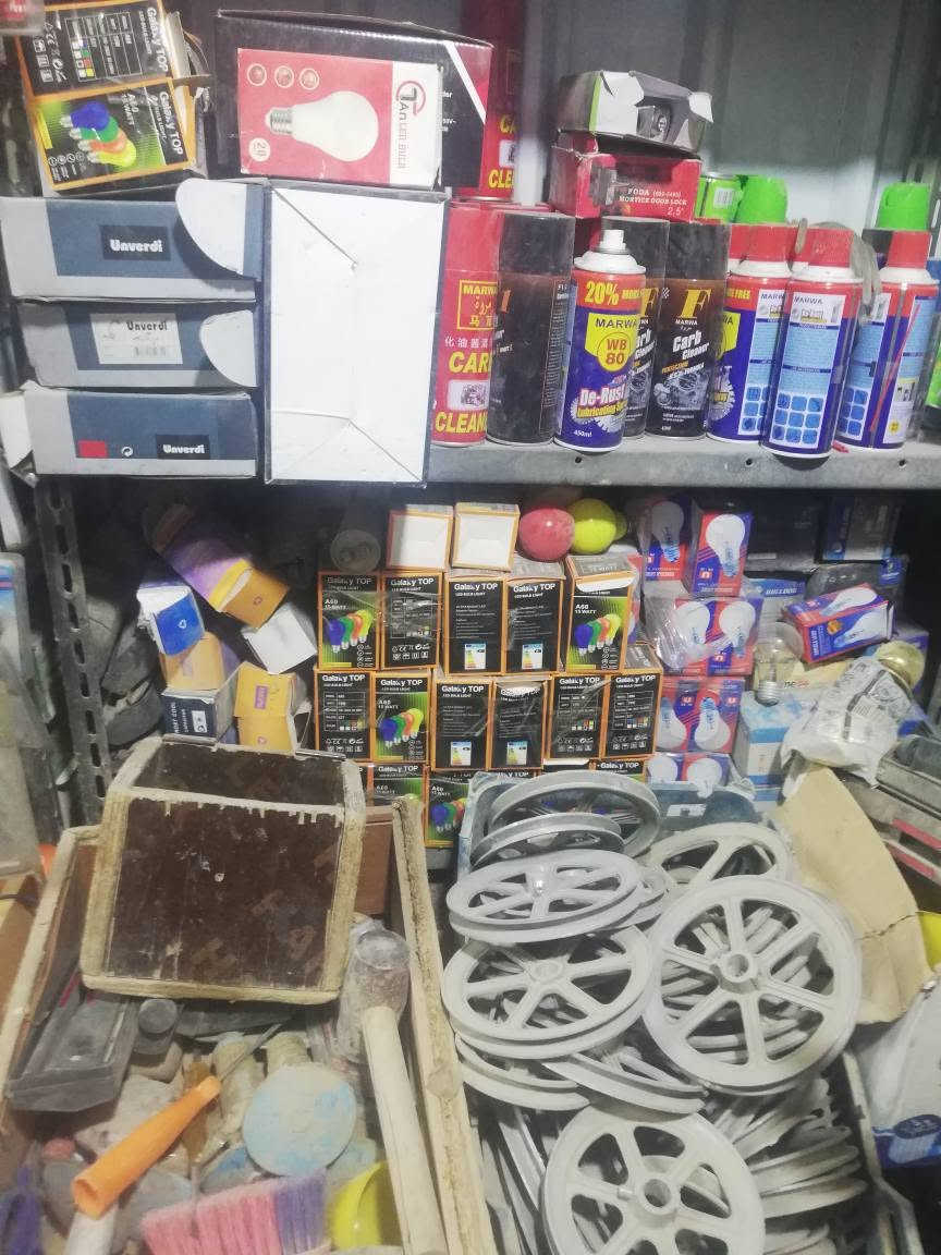 محل لبيع بغداد حي العامل قرب مسبح الرافدين الرافدين *********** واتساب سعر ٩
