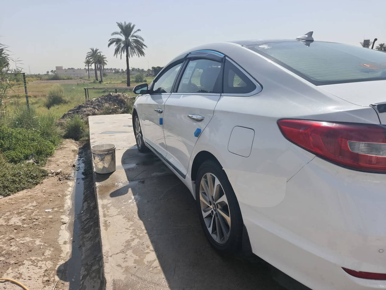 سلام عليكم اخوان سوناتا للبيع وارد امريكي بس قطعتين مال امريكه موديل ١٥رقم شمالي وكاله بسمي تريد تحويل اوكاله حاضر سيارا بيه كم قطعه صبغ سياراجديدا اوجهاز تبريد ثلج تخم تاير جديد مواصفات نص فول شاشه تحكم جهتين كير مكينه ٢٤٠٠مكفولات للستفسار اكثر اتصل عل صاحب السيارا السعر ٩٨اوبيه مجال قليل رجأن بدون تعليق سلبي شراي اتصل ***********
