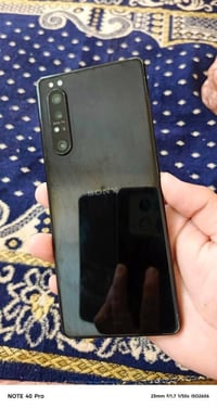 سوني اكسبيريا سوگو 1 • سناب دراجون ٨٦٥ • رام ٨/١٢٨