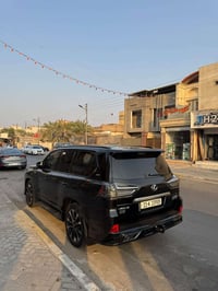 لكزس • ٢٠١٩ • ماشية ١٢٠