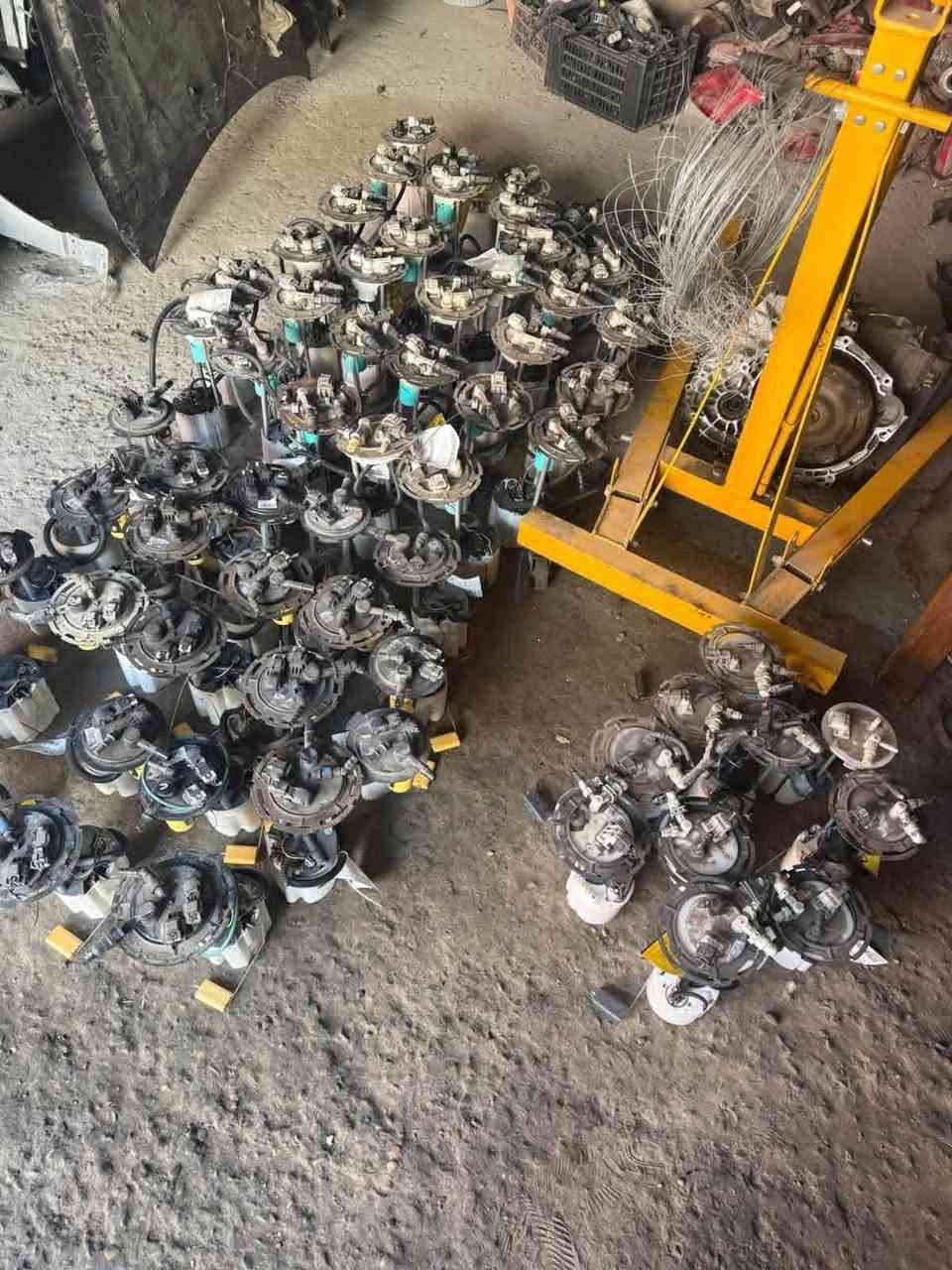 بيت الشوفر2..
لتجارة قطع غيار جميع سيارات الشوفر...لبيع المواد الاحتياطية والتفسيخ لسيارات الشوفرليت ( الماليبو / امبالا /جي ام سي اكاديا/ جي ام سي تيران / شوفر اكونكس/ )...
يتوفر توصيل لكافة محافظات العراق ...
العنوان : بغداد - الشيخ عمر - مدخل ساحة الطيران - الفرع الاول على اليمين - المحل الرابع .
اتصال واتس اب الرقمين  ..مرتضى الساعدي ***********. ***********
***********
