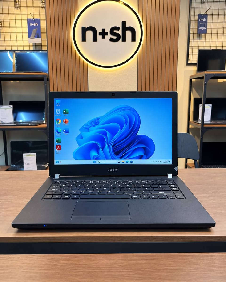 ايسر ترفل ميت • i7 الجيل الثامن • SSD 256G