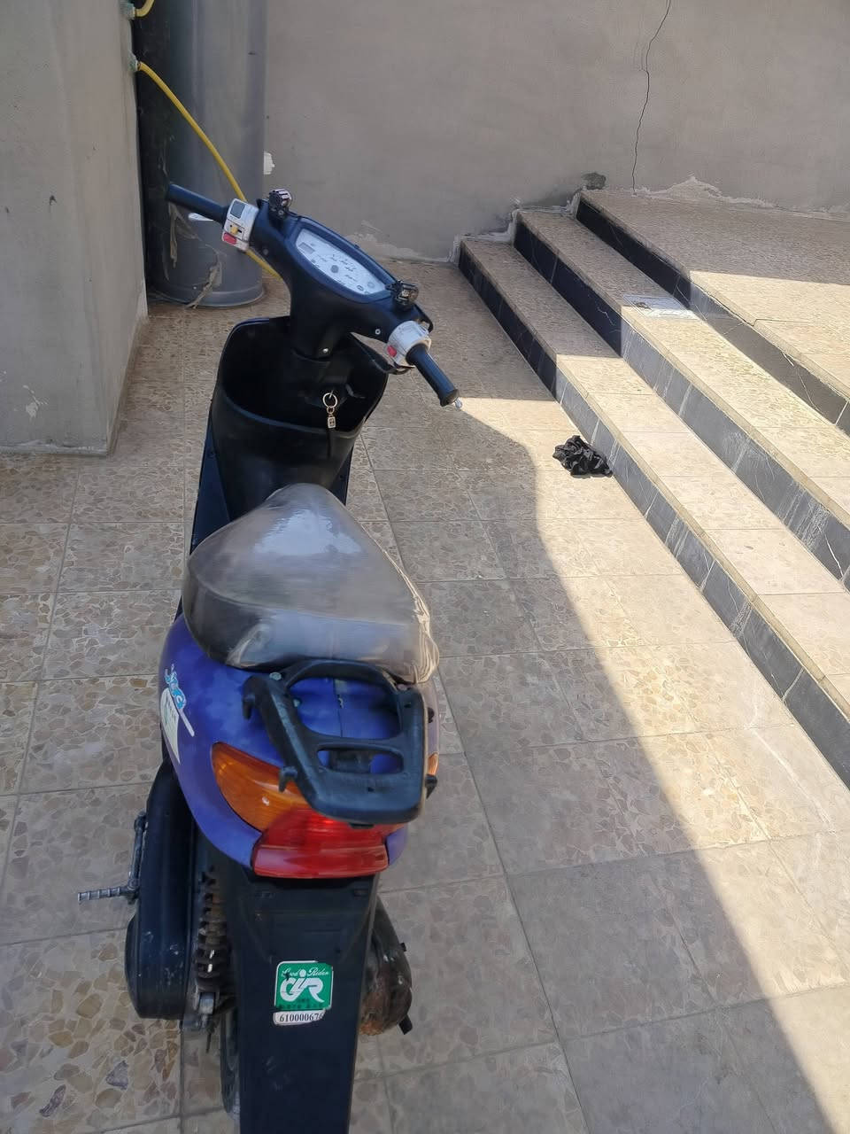عصفوره للبيع شرط محرك نار ما عايزه كل شيء بس سلف السعر 250 بها مجال بسيط جماعه ال 200 لا تجون او مراوس مع ايراني نظيف الخاص مفتوح وهذا الرقم اتصال واتساب***********
