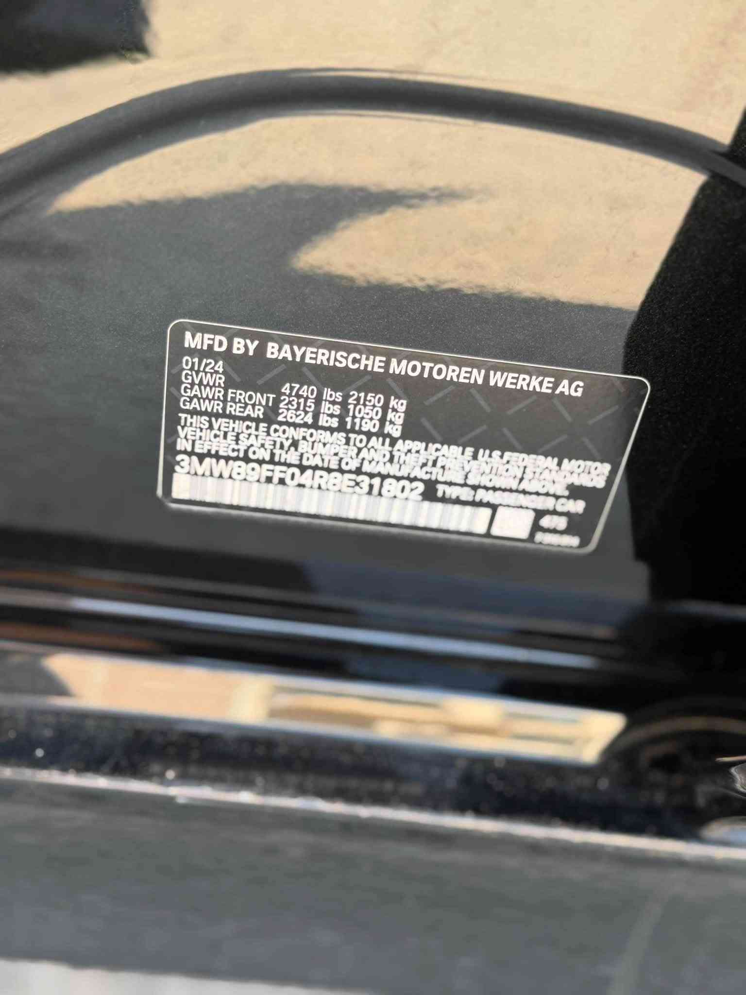 السلام عليكم 
BMW 330 2024
امريكيه حادث ربع دعاميه ولايت
صبغ ربع دعاميه ولايت مبدل اصلي
ايرباك انشدلها اصلي سستم
مغلفه PPF 
جام تضليل 3M اصلي
باج تضليل
هزه وسنويه جدد
داتا شو
داخل قرميدي
تشغيل عن بعد
تدفئه كشنات
ماشيه 17 الف ميل
جاهزه صفر مسج
مكانها بغداد اليرموك 
***********

