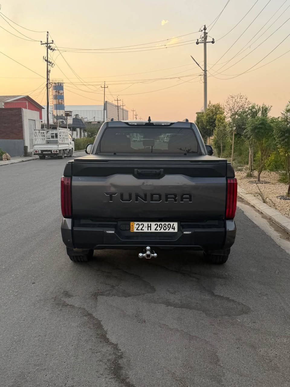 Toyota Tundra 2022 4x2
دەرگا پشت سەکن و چاملخی پشتی سبوغە پێش و پشتی کەپسە ایرباک نەتەقیوە سەیارەکە تاک ئەکسلە شوێن هەولێر 
سعری ٢٧٨ وەرەقە کتابی جامڕەشی لەگەڵە

باب خلف سکن و جاملخ بدون ایرباک بجم و خلفي کبس سیارە تک اکسل مکان اربیل سعر ٢٧٨ باسمي سیارة 
کتاب تضلیل ویاهە

***********
0️⃣7️⃣5️⃣0️⃣1️⃣7️⃣4️⃣4️⃣4️⃣8️⃣5️⃣ أربيل, العراق
