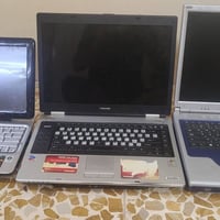 ٣ قطع • شاشة مكسورة • بدون هارد