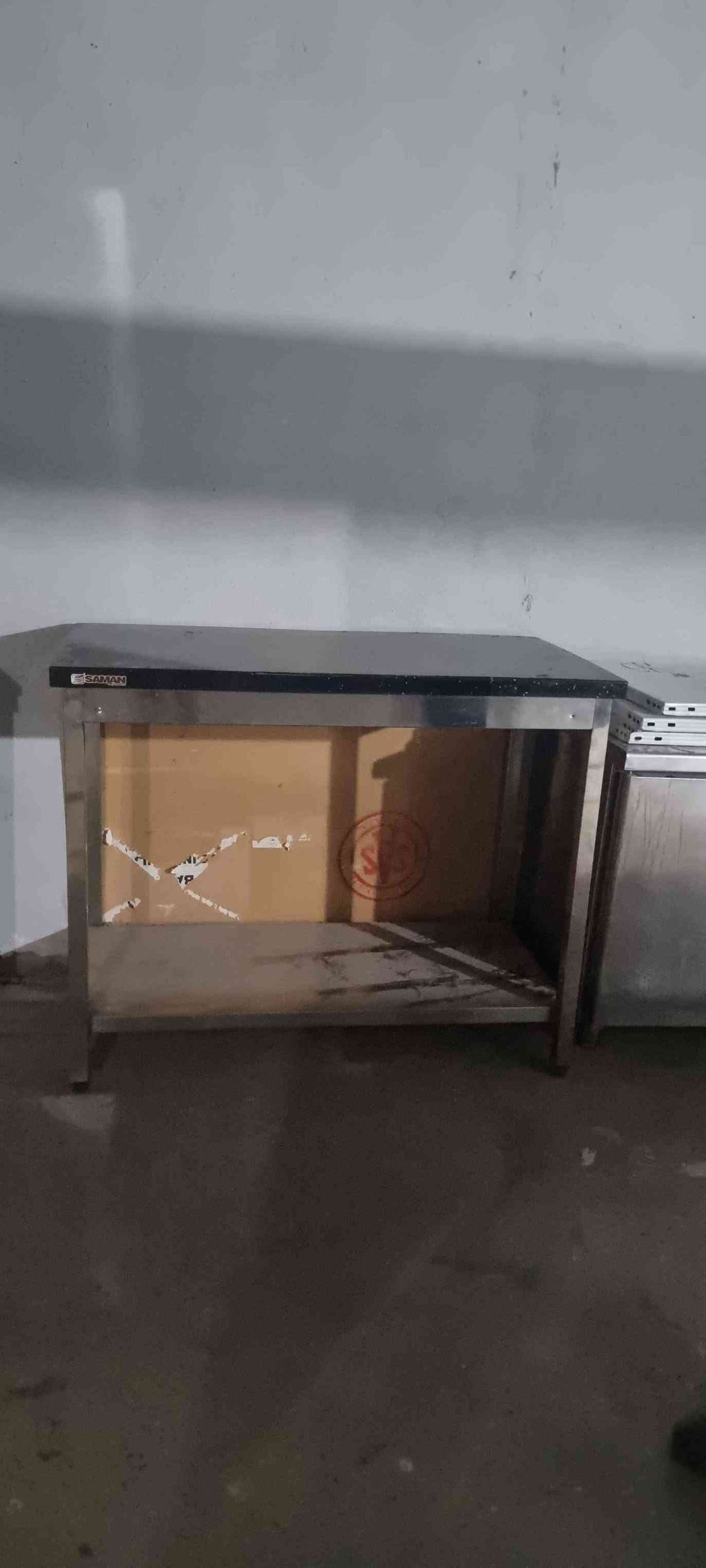 ميز ستانلس • مطاعم ومطابخ • أربيل