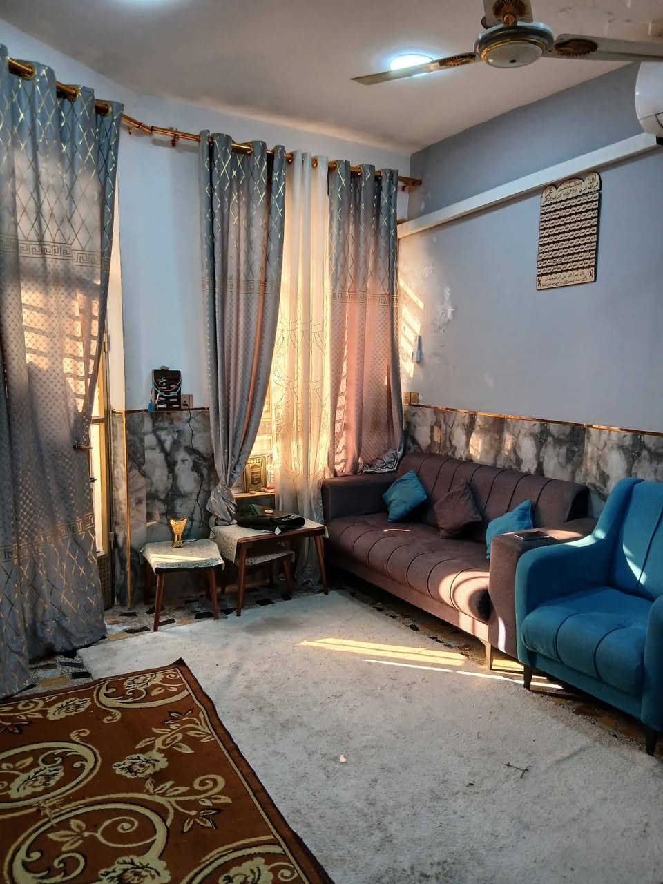 بيت للبيع • ١٠٠م • علاوي الاسمر
