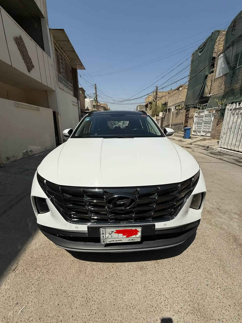توسان خليجي مواصفات فول (بانورما)
.
1- سعة المحرك 2000
2- ايرباك عدد 2
3- حساسات اماميه وخلفيه
4- لايت زنون led
5- كشافات
6- بانوراما
7- ويل 18
8- اريل نفيكتر
9- تشغيل بصمه وتشغيل عن بعد ونظام ترحيب
10- دشبول فول تج سكرين i pad
11- شاشه ابل كار بلي واندرويد اتو
12- مقاعد اماميه كهرباء
13- تحكم ستيرن مثبت سرعه انماط القياده
14- حساسات تايرات
15- كامير خلفيه دواره
16- ماشيه 83.000 كيلو متر
السعر 20700 $
السياره موجوده بالسيدية/حي التراث/ قرب البانزينخانة 
هاتف
***********
