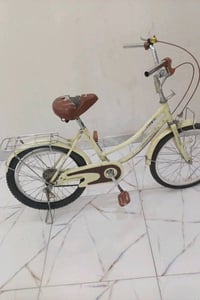 دراجة • للبيع